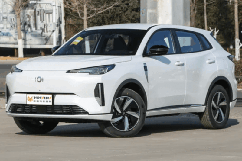 SUV Listrik Changan NEVO Q05: Interior Minimalis, Fitur Modern