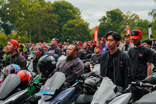 Kerja Sama PLN dan IMI Dukung Ekosistem Motor Listrik Polytron