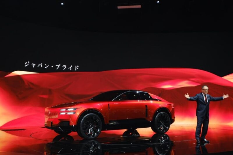 Toyota Century di Japan Mobility Show 2025: Debut Merek Ultra-Mewah!